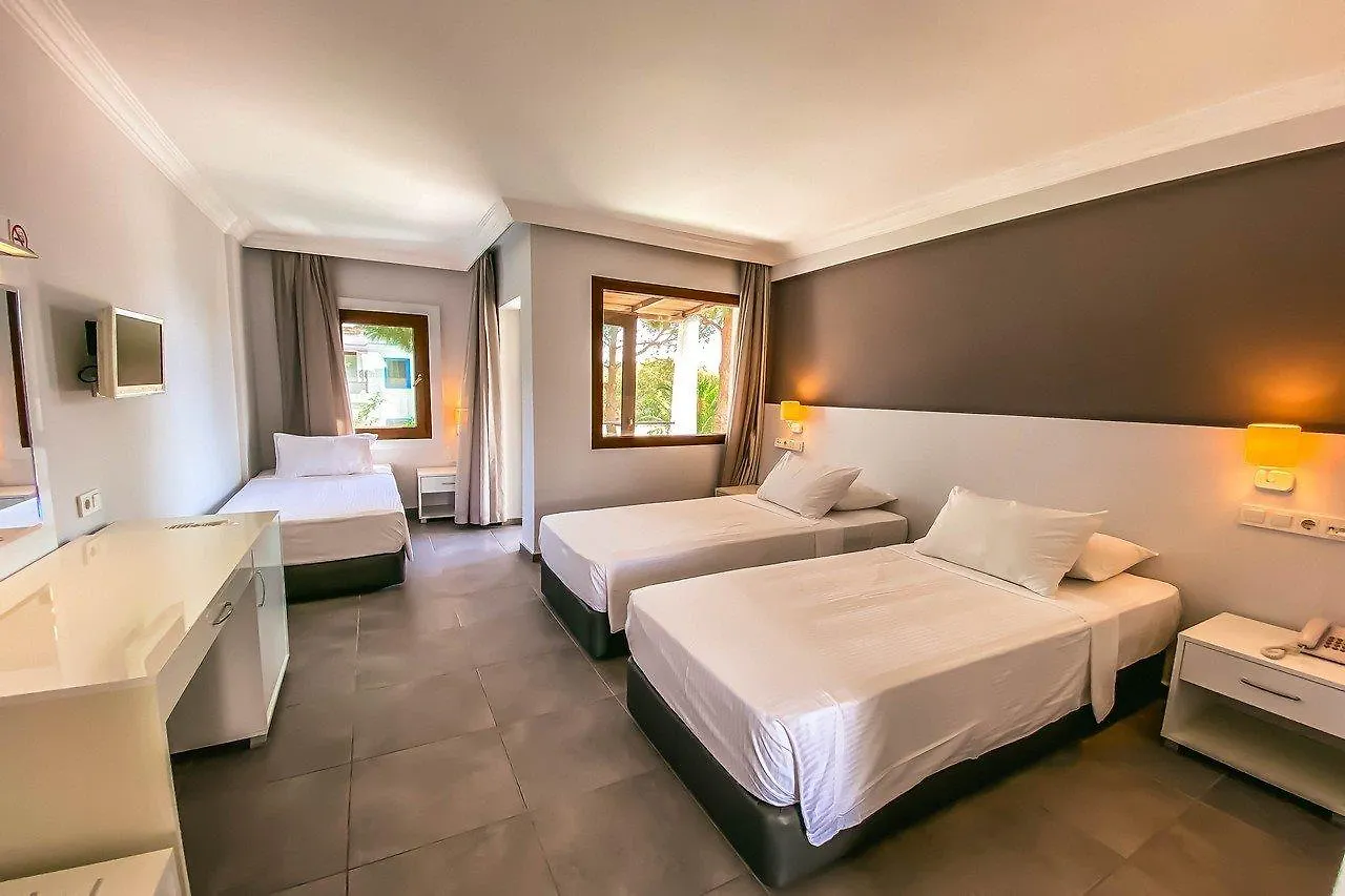 Club Muskebi Hotel Bodrum 4*,  Turkije